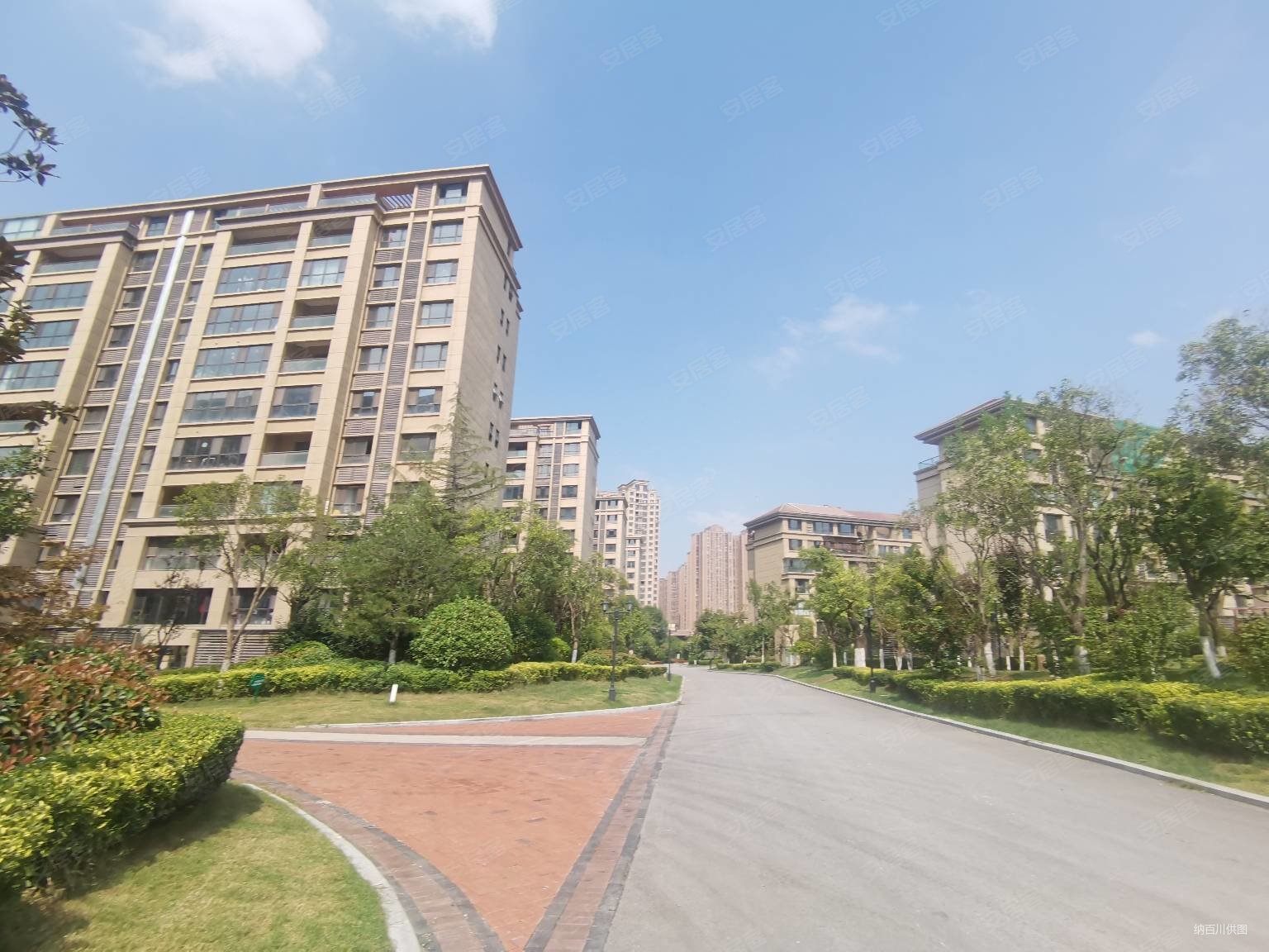 西安房产网>西安二手房>未央二手房>经济技术开发区二手房>龙记玖玺>