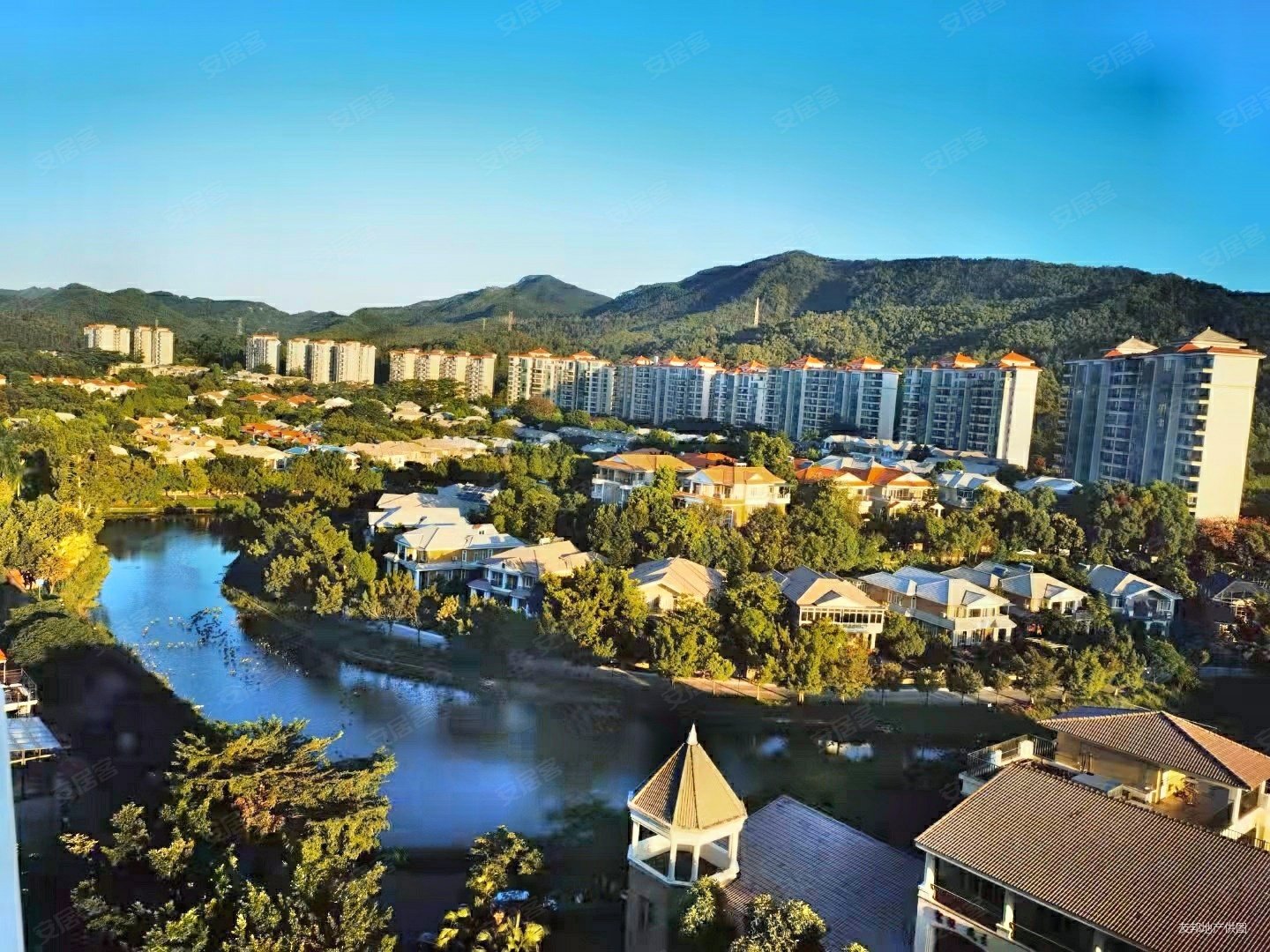 金碧御水山庄167平南北通透4室2厅电梯房采光好