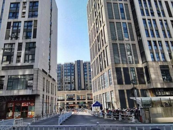 上海嘉定江桥新城嘉定万达广场(商住楼)万达财富中心,商住两用,有钥匙