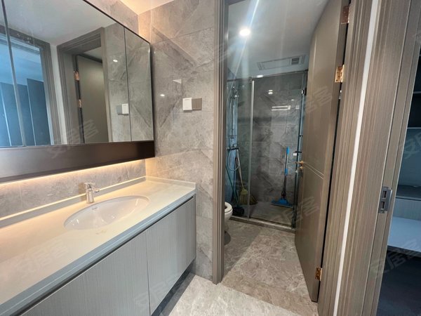 上海奉贤奉城大家美颂大家美颂 2室2厅1卫 精装修 77平 电梯房出租