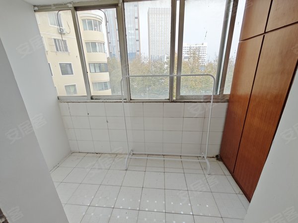 【多图】香海花园,保税区租房,独立卫浴 带阳台 保税区 青医附院 五菱