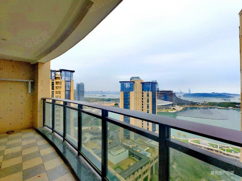 超高层精装修海景大四房音乐喷泉湖海景正规大四房海投天源