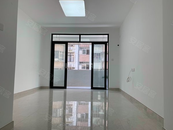 【多图】宝龙苑,水库租房,黄金3楼,南向双阳台,空房新装修,近学校地铁