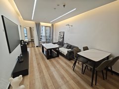 贵阳南明花果园财富广场两室一厅 现代风无中介出租房源真实图片