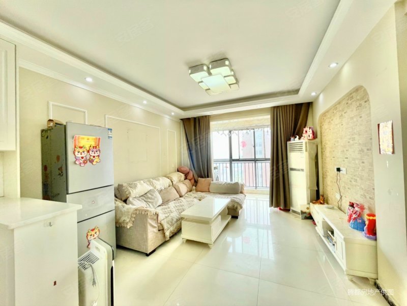 房龄新 近地铁 商品住宅 朝向好 交通便利 商业配套成熟,绿都紫荆华庭