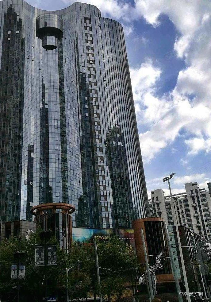 中邦艾格美国际公寓1室1厅1卫67㎡南710万