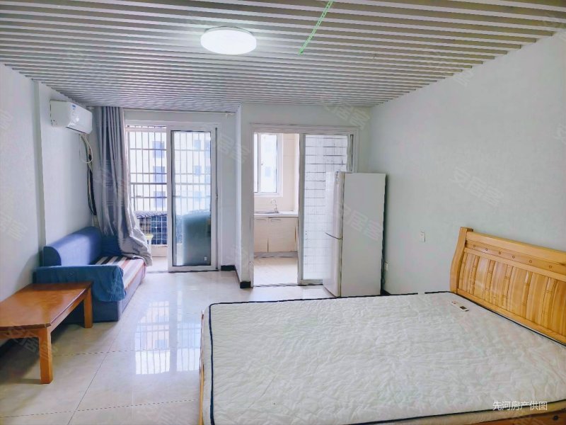 京商g区朝南一室一厅47平精装房近地铁口业主急售