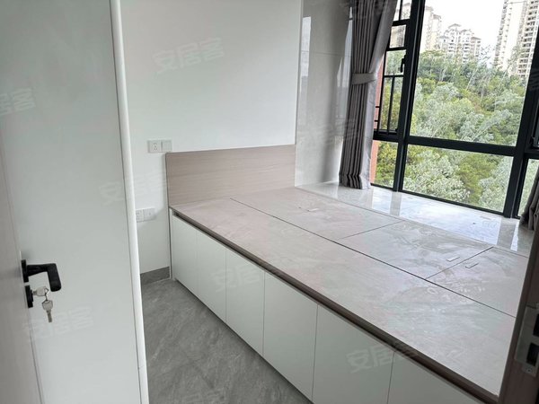 深圳龙岗龙城国际清林半山花园清林半山花园三房出租,随时可以看出租