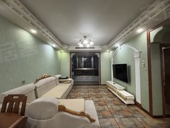 恩施恩施市黄泥坝莲湖花园二期精装两房带客房 1500 月，真实图片出租房源真实图片