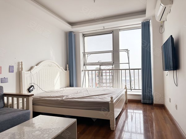 青岛城阳国学公园青实口水街可谈月付 拎包入住 青实口水街 出门有