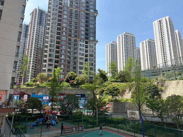 贵阳云岩未来方舟中天甜蜜小镇2组团中天甜蜜小镇2组团,一起室一厅