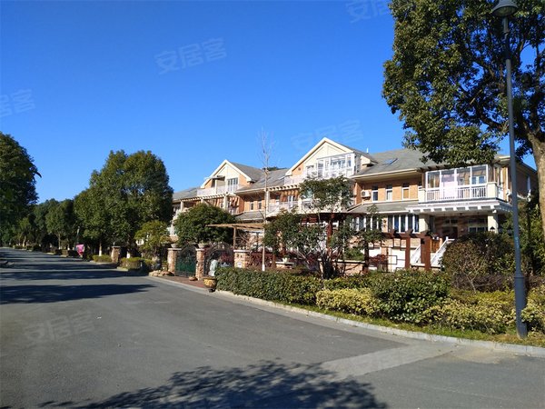 杭州富阳银湖九龙山庄(公寓住宅)绿城品质物业 九龙山庄 自住精装下叠