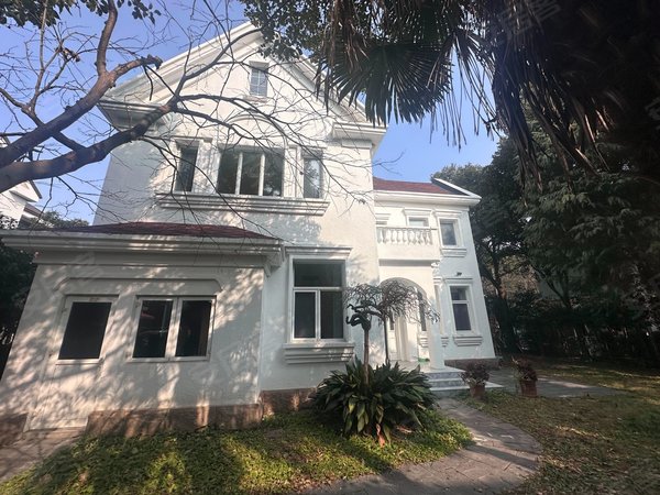 【多图】明苑别墅,西郊公园租房,这个价格不带家具家电(需要的话可以