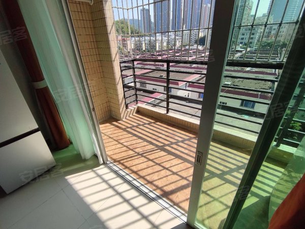 深圳龙岗坂田光雅园10号线光雅园站 近五和 坂田