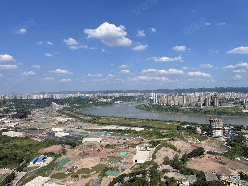 临近步行街轻轨站 商圈 看江精装两房,佳禾鑫ihome二手房,68万,2室2厅