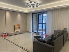 海口美兰江东新区绿地城江东首府 3室2厅2卫 电梯房 精装修130平米出租房源真实图片