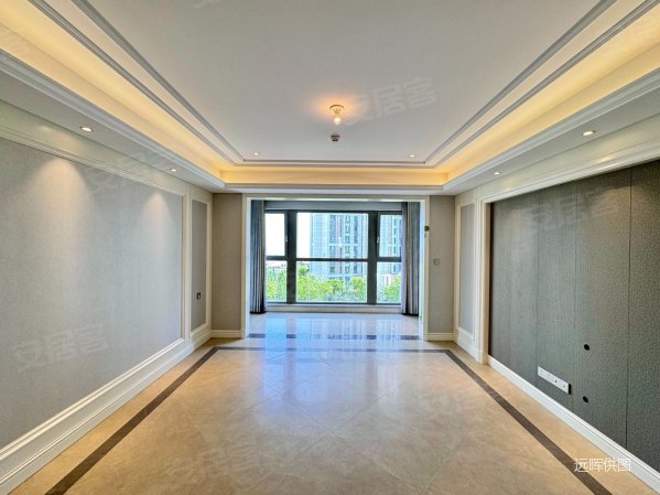 海信君逸次新房 看山看海 精装未住套四 出国急售送车位有钥匙