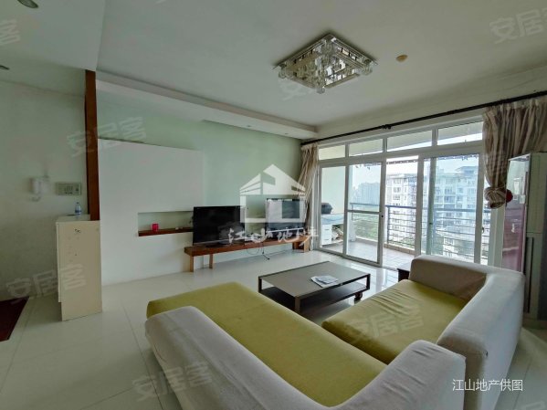 翡翠园一期3房2厅150万