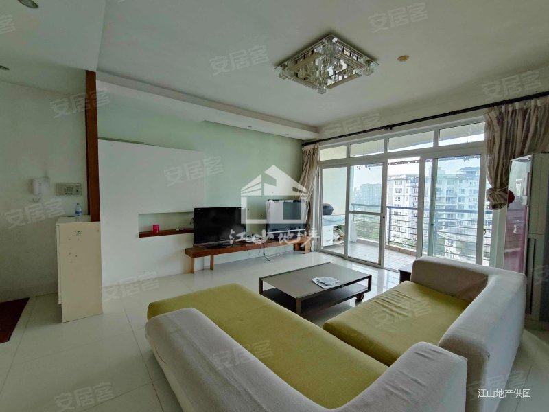 翡翠园一期3房2厅150万