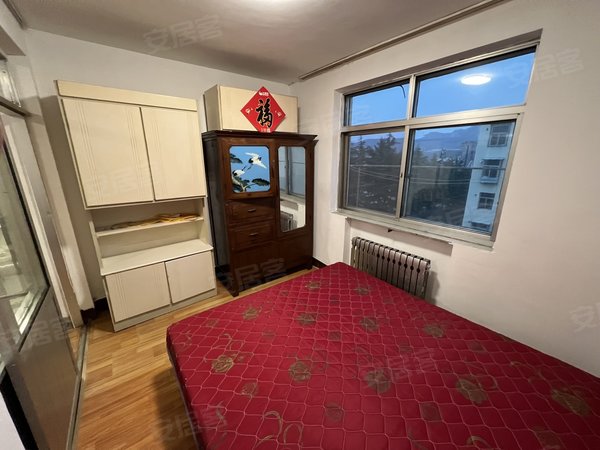 威海环翠寨子东山家园寨子大润发东山家园!一室一厅!配套齐全!南向!