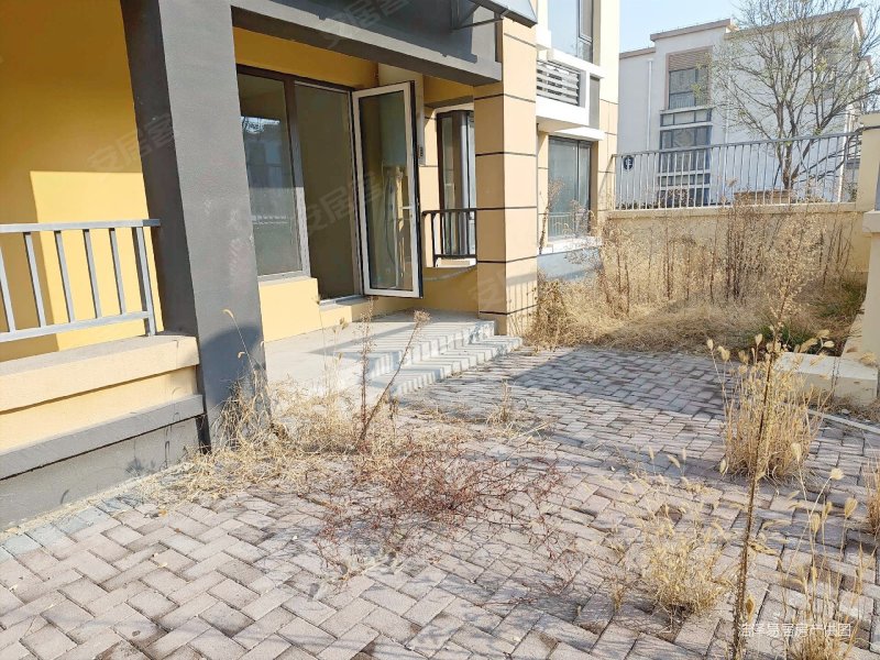 新品永新华府套三双卫一楼带院双卫格局有电梯随时看房