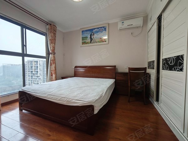 成都青羊万家湾俊发时光俊园急租!