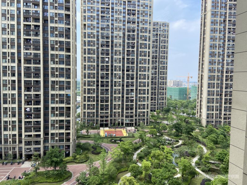 盈都君悦3室2厅1卫80㎡南北95万