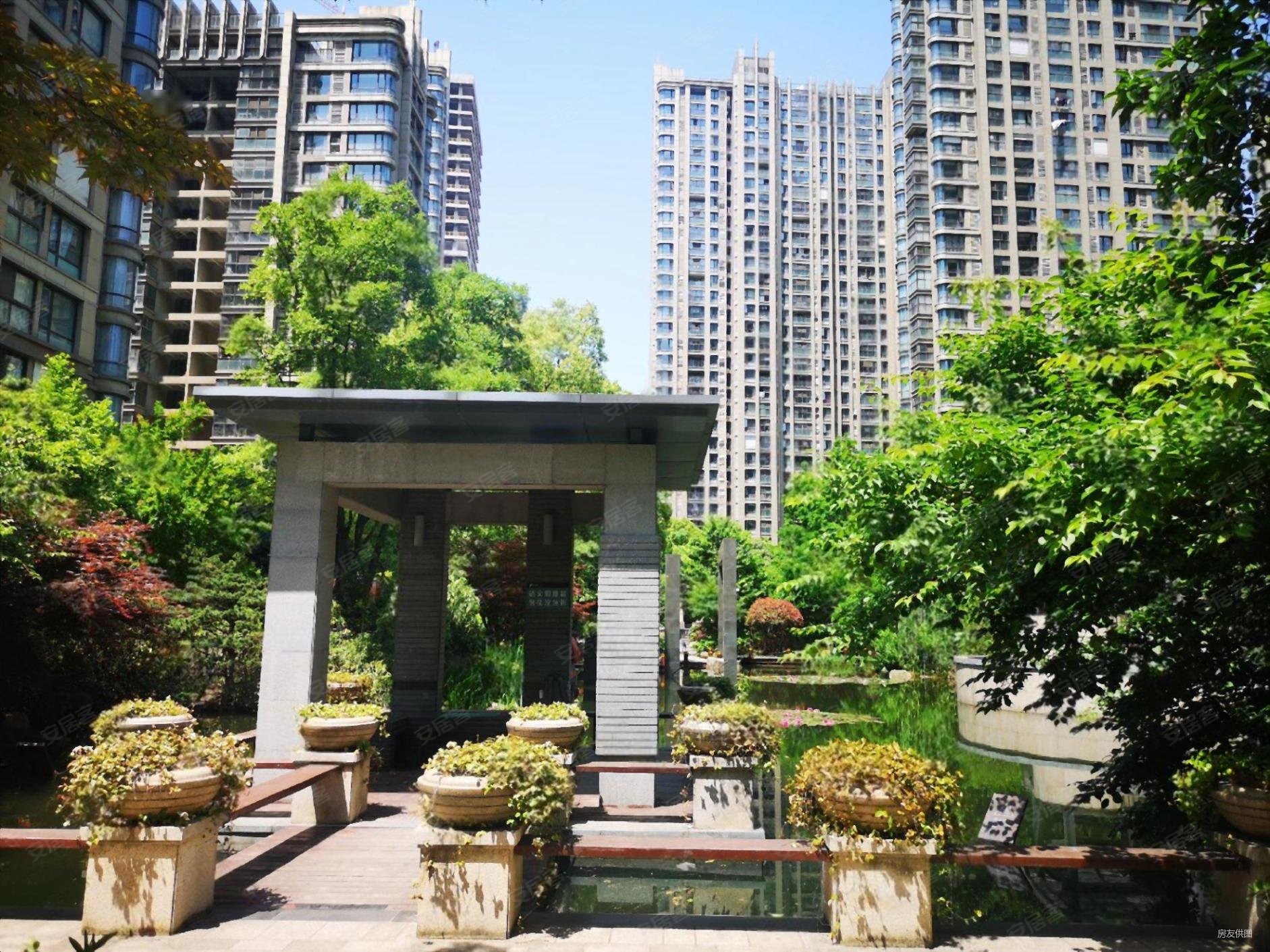 00万元南北,苏宁睿城二手房,709万,3室2厅,1卫,139平米-南京安居客