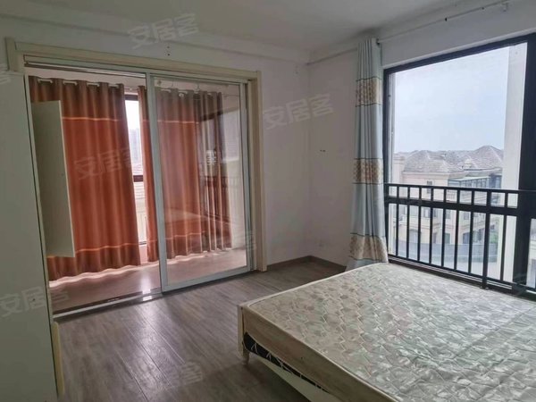 免中芥费 萃雅苑 可做宿舍 6室两卫 松陵大道地铁 民用水电,吴江租房