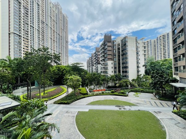 广州白云金沙洲金名都金名都 东区靠江,进出入口方便出行 小三房随时