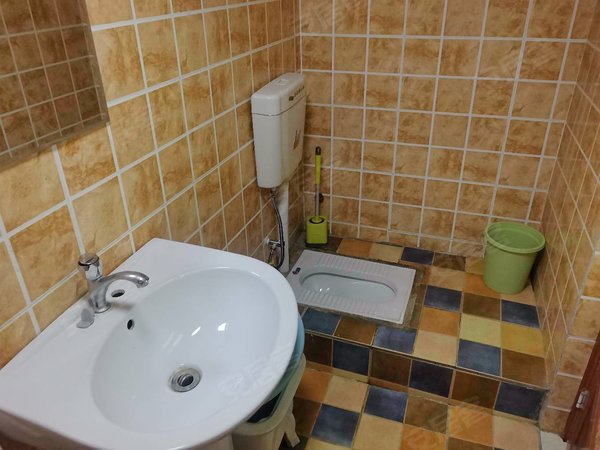 徐州鼓楼鼓楼广场风尚米兰(商住楼)风尚米兰复式公寓楼上宜居楼下办工电梯暖气方便停车有钥匙随时看出租房源真实图片