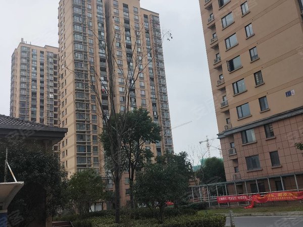 绍兴柯桥齐贤大庆景苑大庆景苑,物流中心旁边,绍兴北站附近出租房源