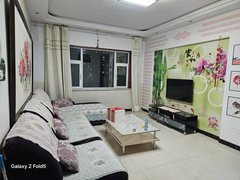 吕梁离石世纪广场泰化物资城 三室两厅一卫,家具家电齐全,拎包入住出租房源真实图片