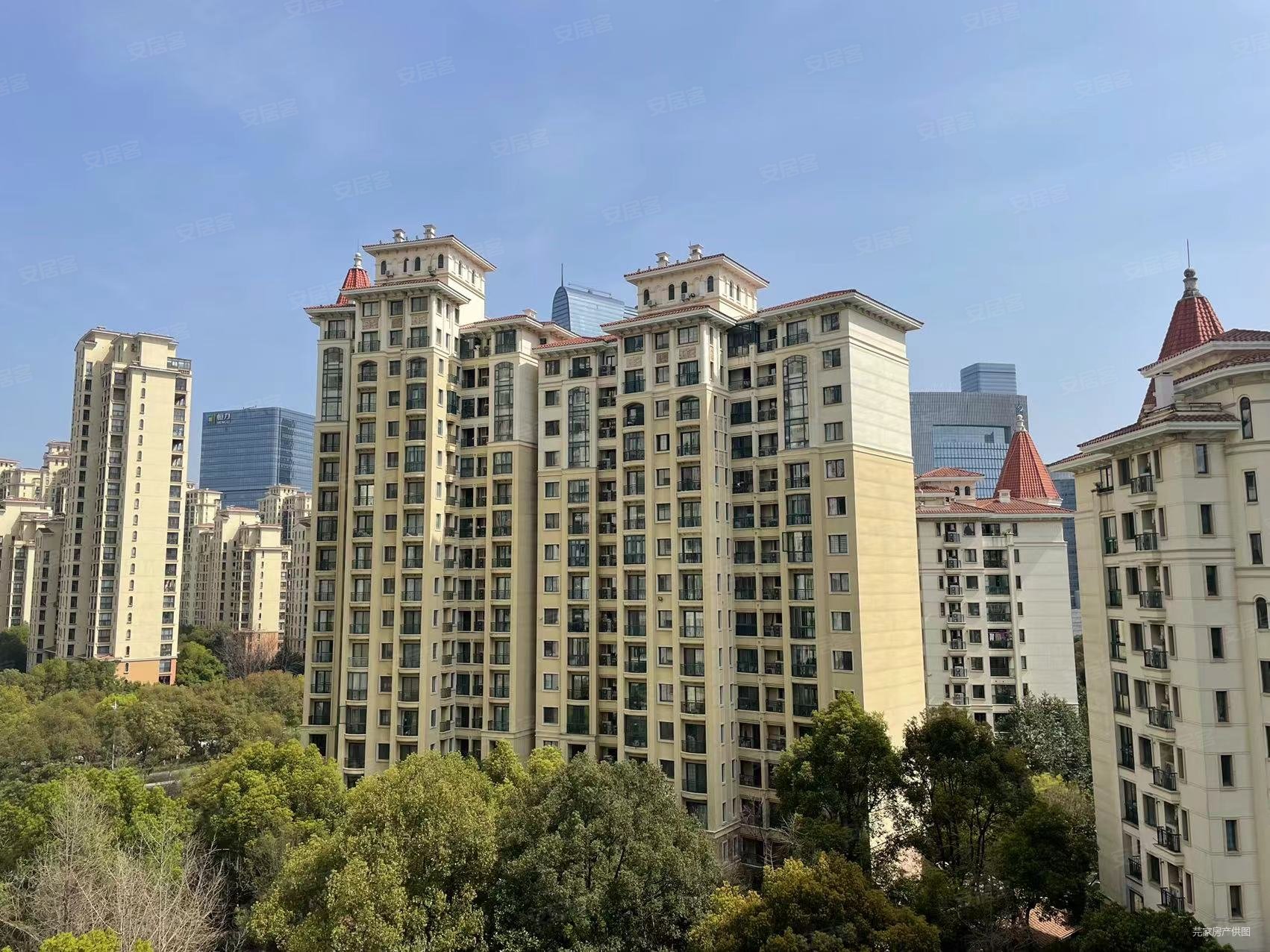 看房有钥匙,天域花园(西区)二手房,715万,2室2厅,1卫,117平米-苏州