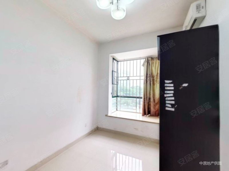 地铁口 公园旁 新出好房锦龙名苑精装三房满五红本厅出阳台