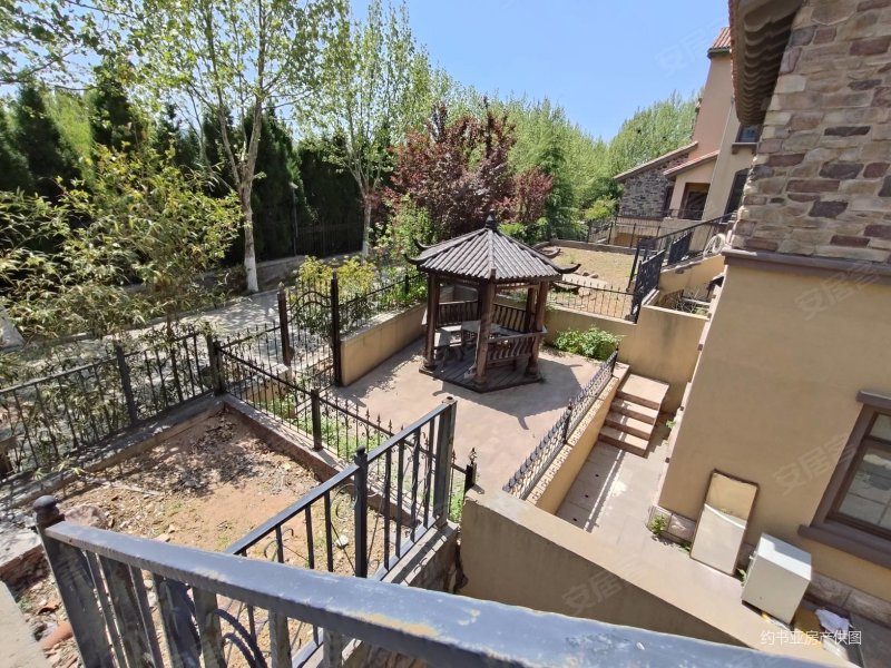 蓝谷联排别墅  温泉水入户  前排位置好