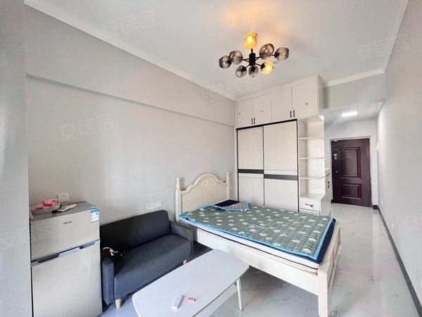 南宁江南五一路富宁大厦五一路电梯一房急租 1100租金配套齐全 民水民