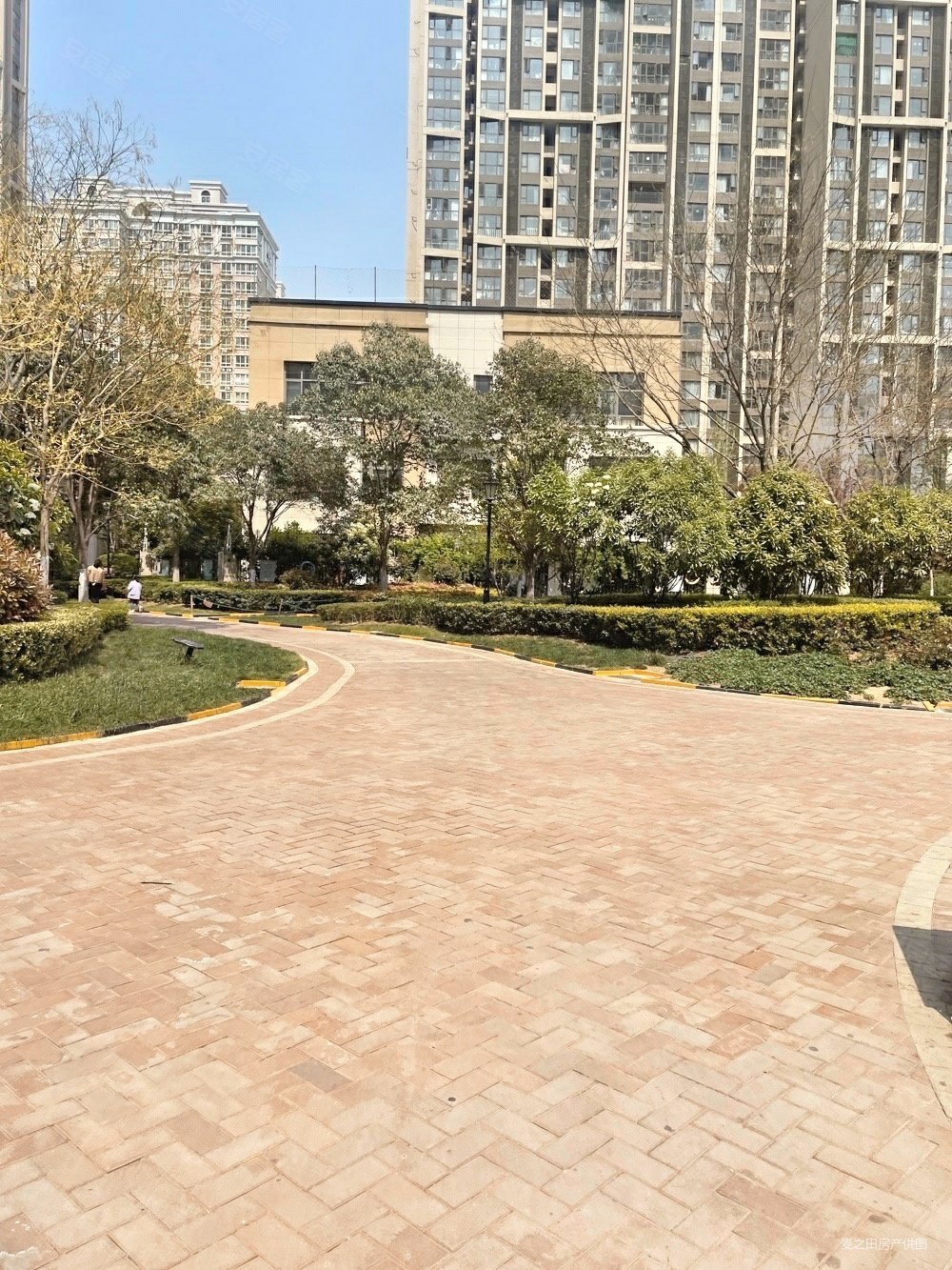 精装修南北通透满五电梯房升龙城2号院采光好周边商