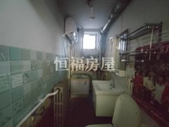 定西安定安定城区出租大操场附近地委家属院两室带家具800出租房源真实图片