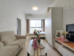 深圳宝安翻身路安静朝花园,3.9米层高不压抑,干净整洁采光通风好,翻身地铁出租房源真实图片