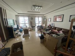天津河东大直沽（带电梯三室）租户5.8号做卫生！！出租房源真实图片