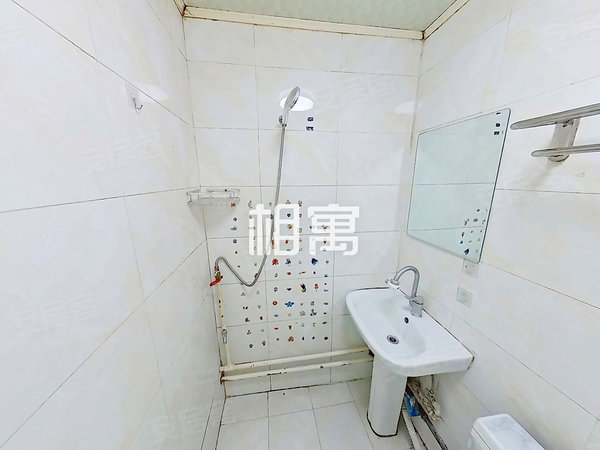 北京朝阳亚运村安慧北里逸园新出!大屯路东附近,便宜两居,看房随时,价位可谈,可短期出租出租房源真实图片