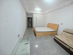 十堰张湾万达广场六堰城市中心金色礼赞高档小区精品一室全屋地暖家具家电齐全。出租房源真实图片