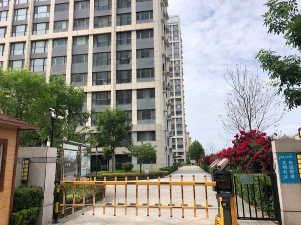 青岛即墨蓝色硅谷硅谷专家公馆(南泊河西路)专家公馆1600元月 三台