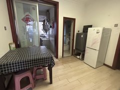 如皋如皋市区中山西路实验小学蒲行新村两室清爽装修，950月出租房源真实图片