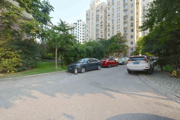 上海二手房 世和园 > 毛伟解读世和园小区户型