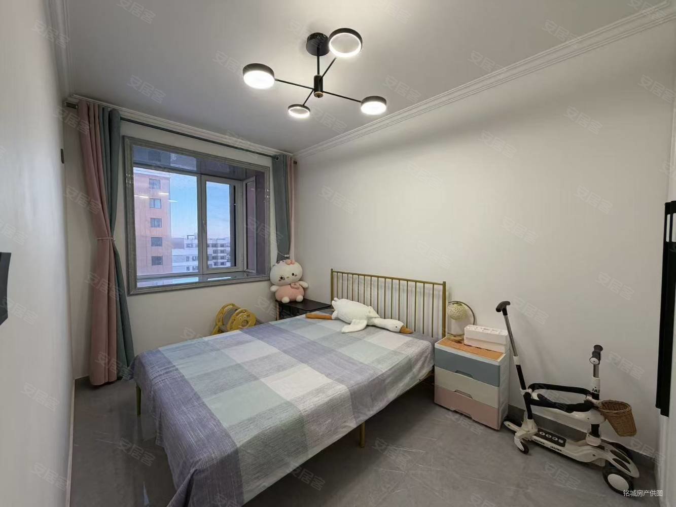 凯宸佳苑(三期)3室2厅1卫122㎡南北65.5万