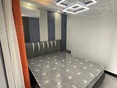 台江万达元洪城二十五中万科金域国际单身公寓厅卧分离，壁柜