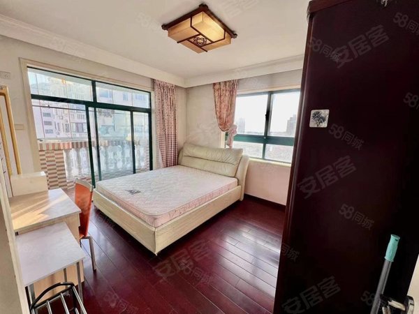 青岛市南香港中路香港花园大公馆香港花园 大公馆 麦凯乐 浮山所燕儿