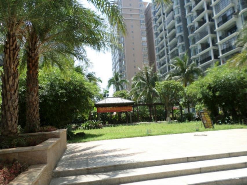 学苑公馆正南正北两梯两户纯板楼精装可拎包入住